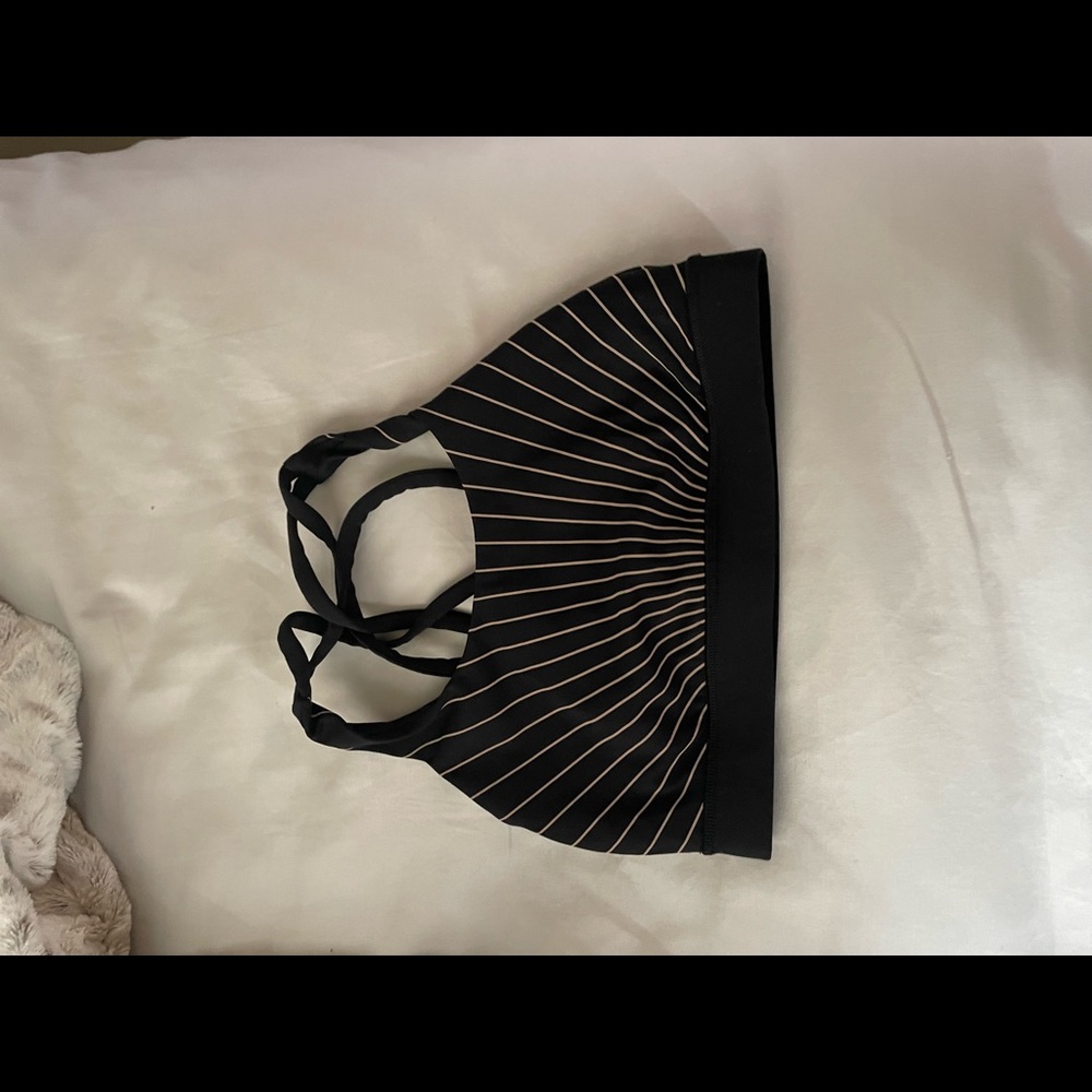 Lululemon bra